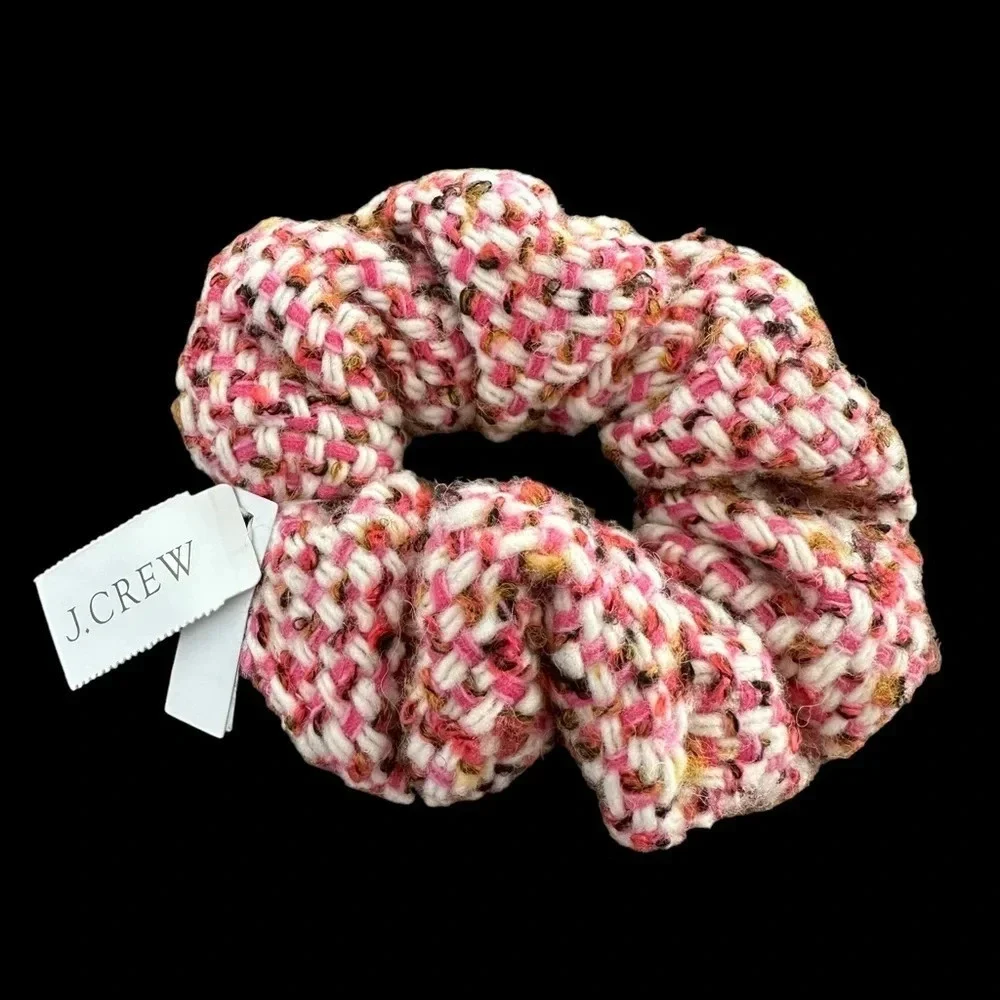 NWT J Crew Wool Blend Tweed Hair Scrunchie Pink Cream Preppy‎ New Winter Fall